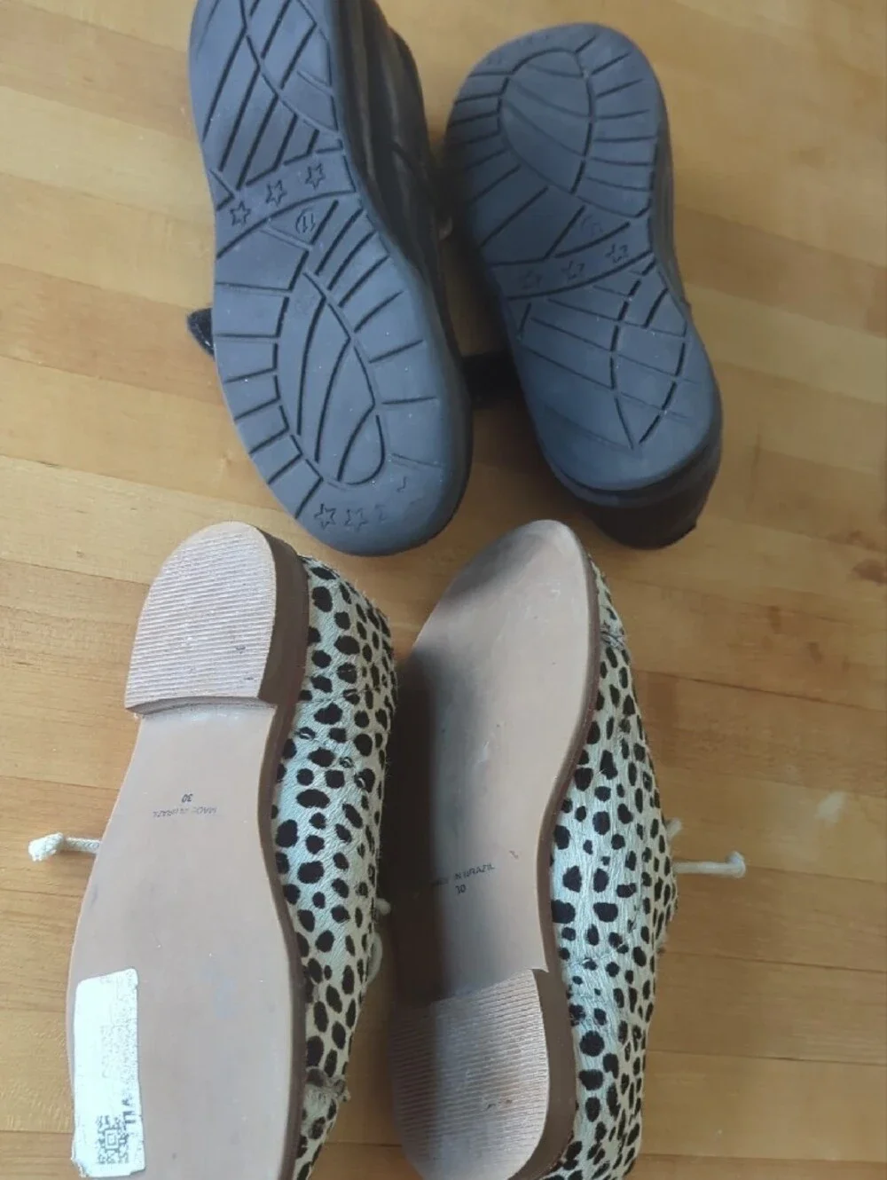 Two Pair Bundle Size 11 Leapord Print And Black Leather Kids